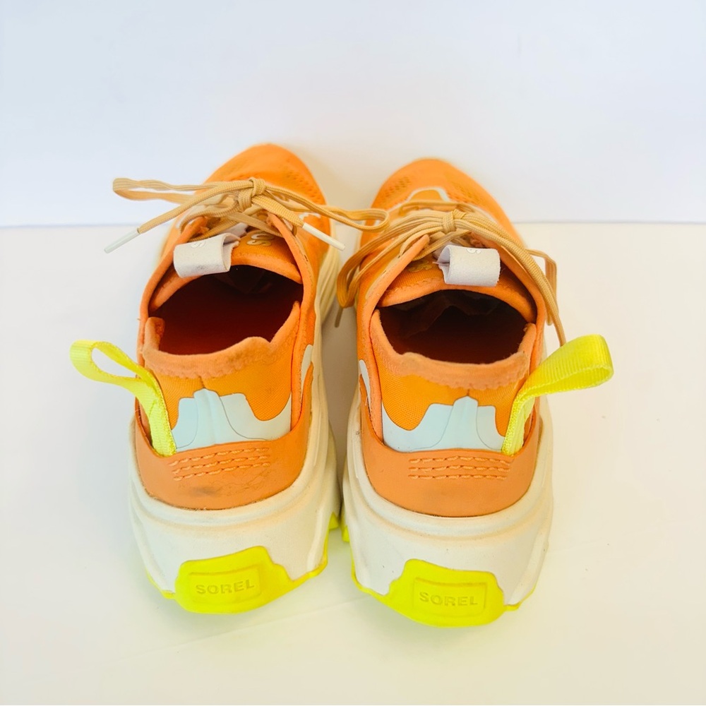 Sorel Kinetic women’s Breakthrough Lace shoes in orange and yellow, size 10 - Picture 5 of 8